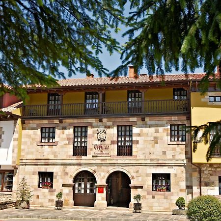 Apartamentos Capriccio Santillana del Mar Exterior photo