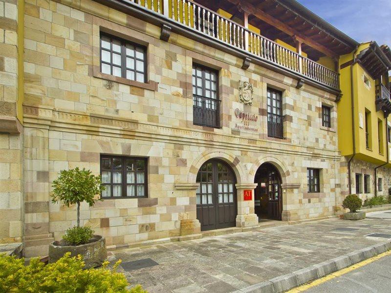 Apartamentos Capriccio Santillana del Mar Exterior photo